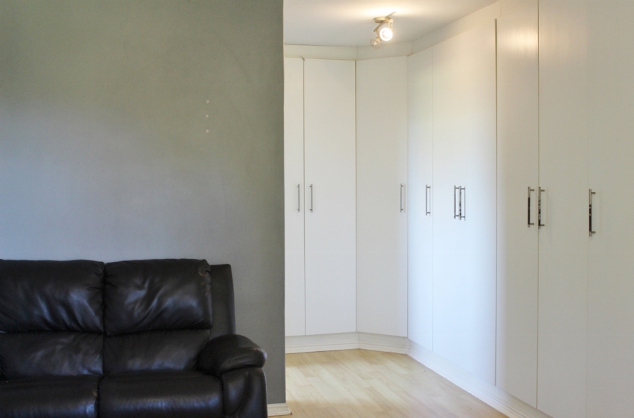 4 Bedroom Property for Sale in West Bank Eastern Cape
